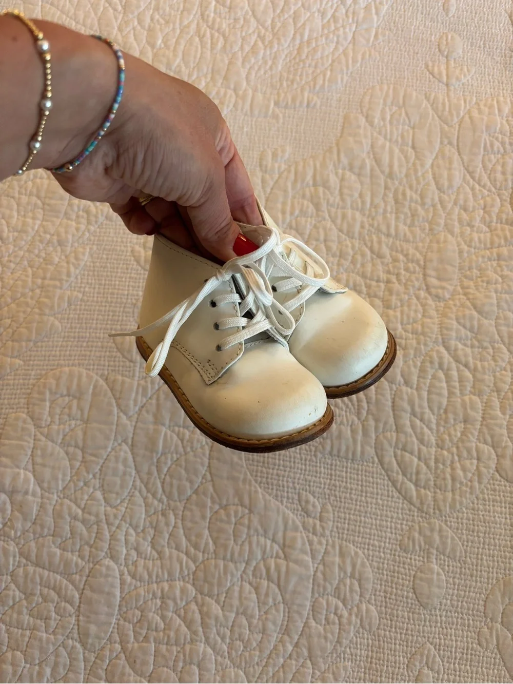 Josmo White Baby Leather Lace-Up Oxford Shoes